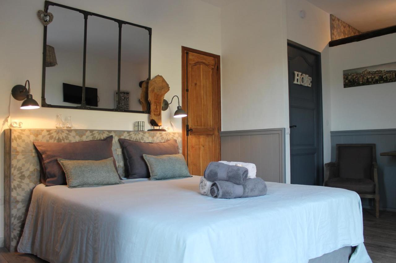 ヴァンス Au Pied Des Baous Bed & Breakfast エクステリア 写真